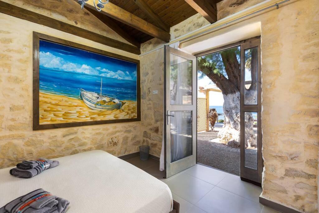 Villa Proto Helidoni - A Cozy Beachfront *