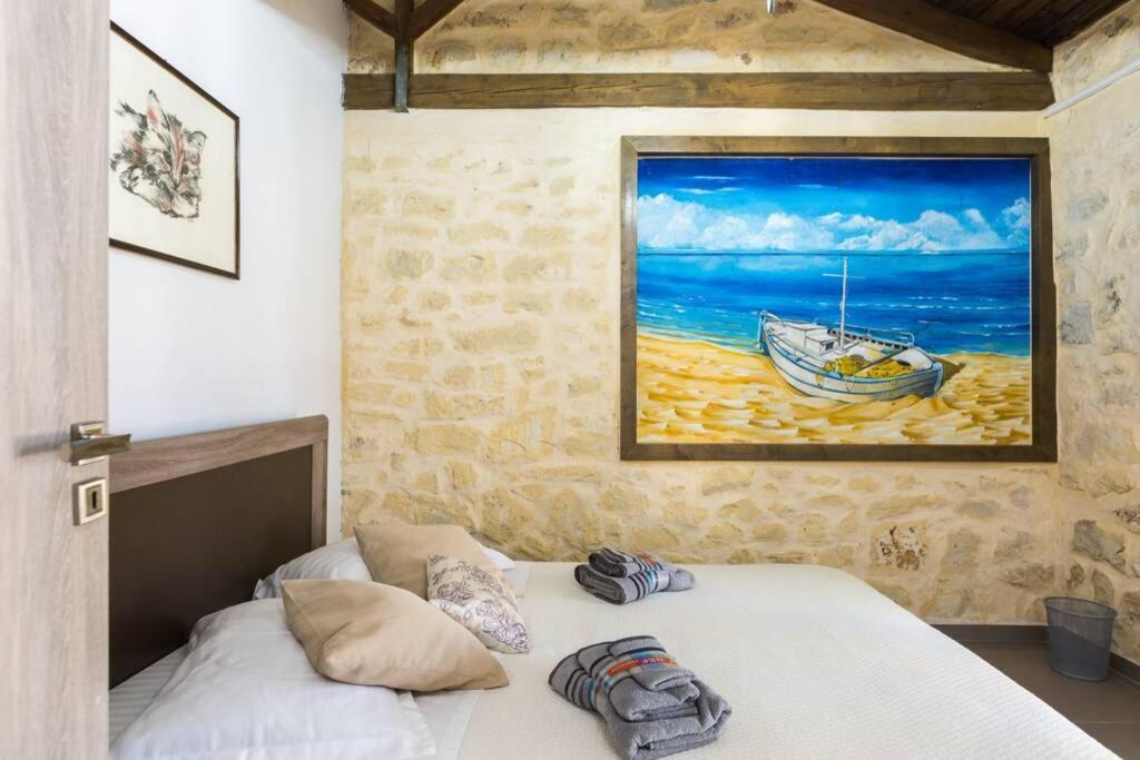 Proto Helidoni - A Cozy Beachfront