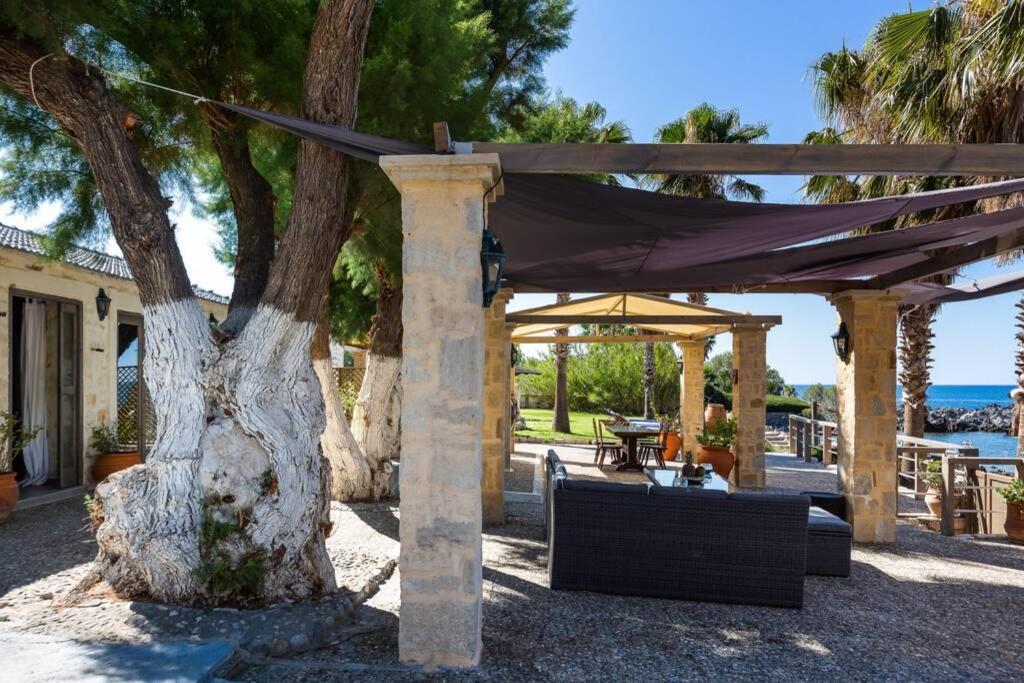 Proto Helidoni - A Cozy Beachfront Petres (Rethymno)